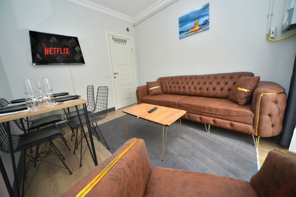 Aydınlık apart daire iç mekânı